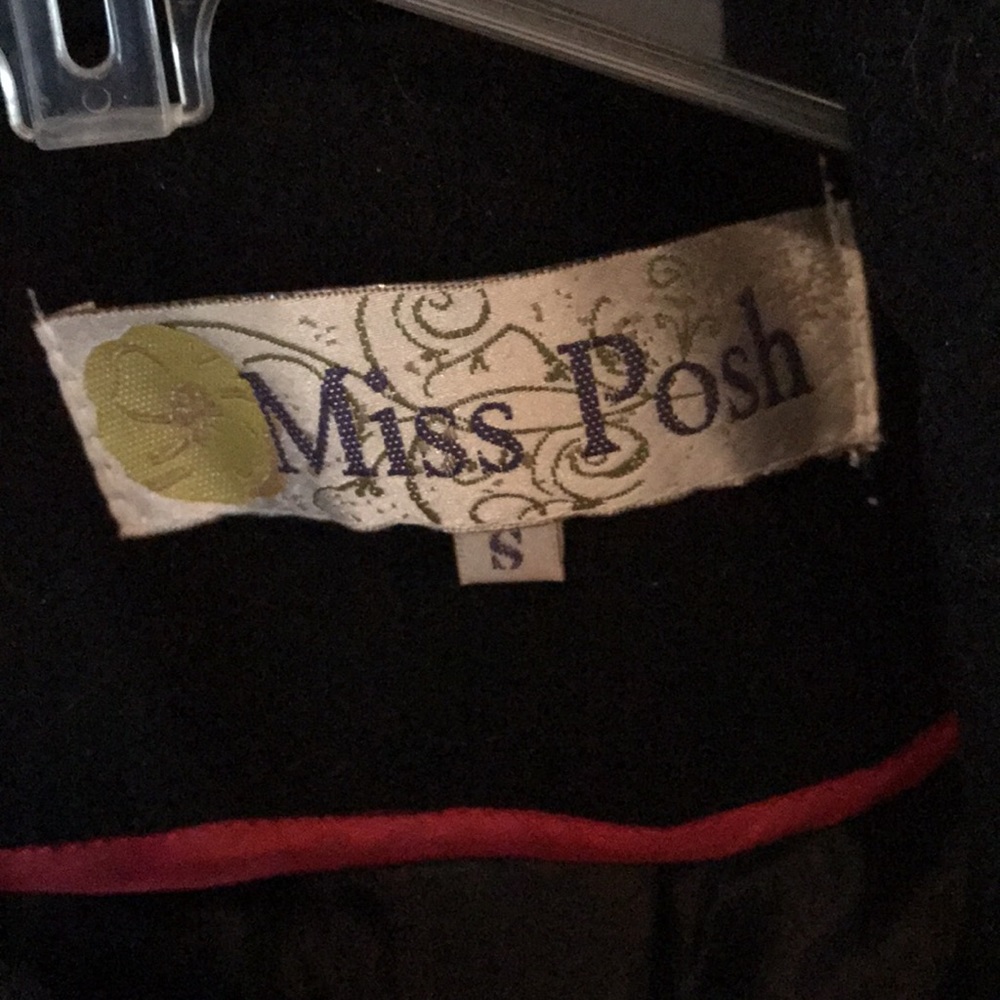 black coat - Picture 2 of 2